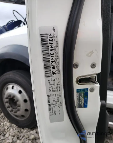 2015 Ram 4500 z USA, uszkodzony, nr VIN 3C7WRLFL4FG504061